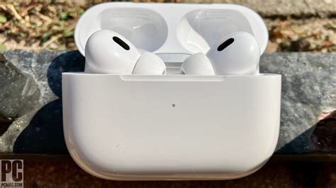 apple airpods 2nd generation.